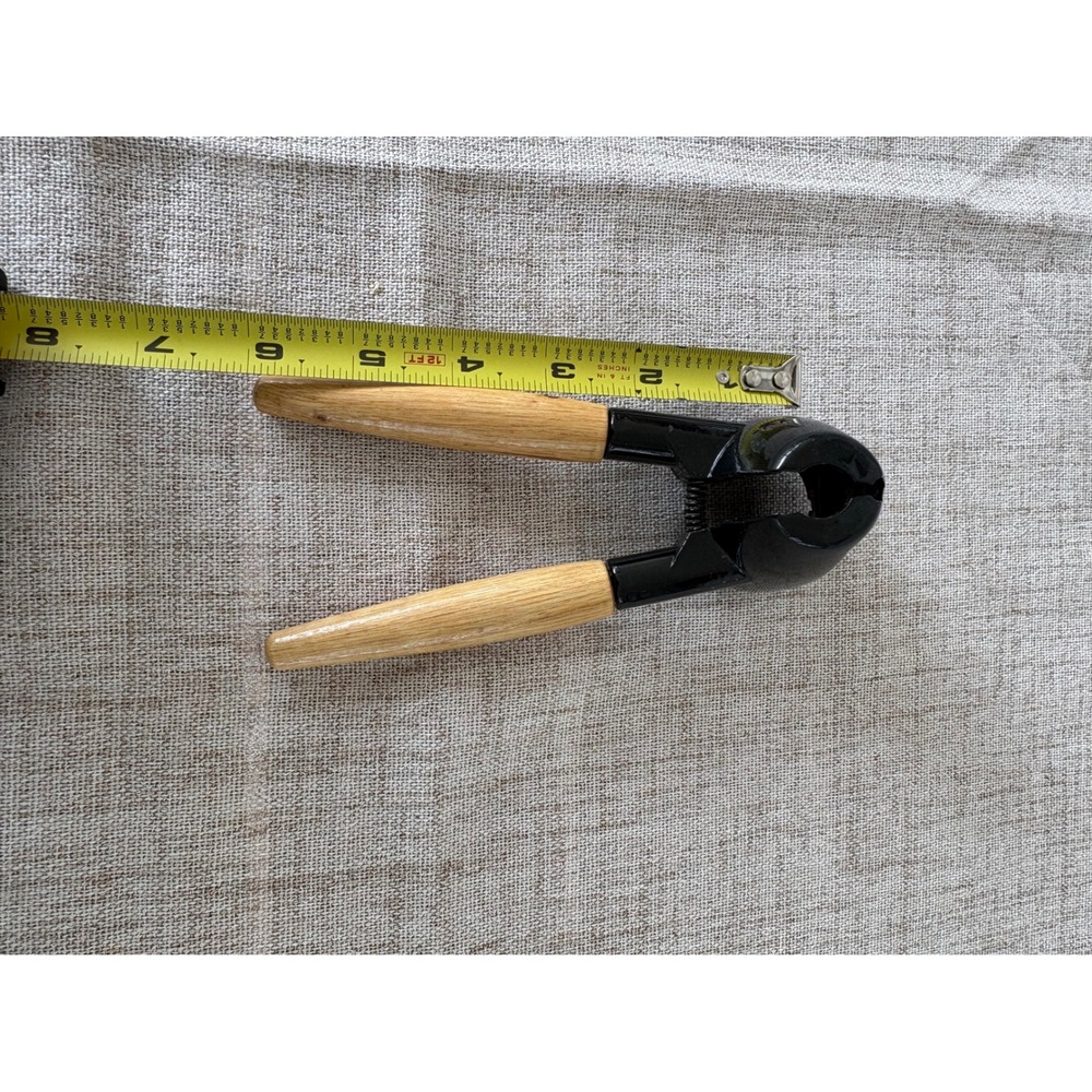 Unbranded Nutcracker Tool Unisex OS Black Excellent Vintage Wood Handle Metal